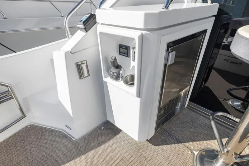 Slide: The Image of Cruisers 54 Cantius 2019 - 22