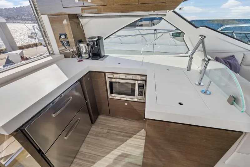 Slide: The Image of Cruisers 54 Cantius 2019 - 25