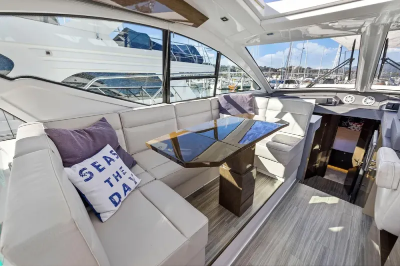 Slide: The Image of Cruisers 54 Cantius 2019 - 32