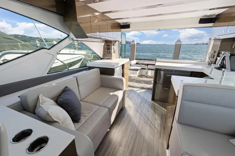 Slide: The Image of Cruisers 54 Cantius 2019 - 44