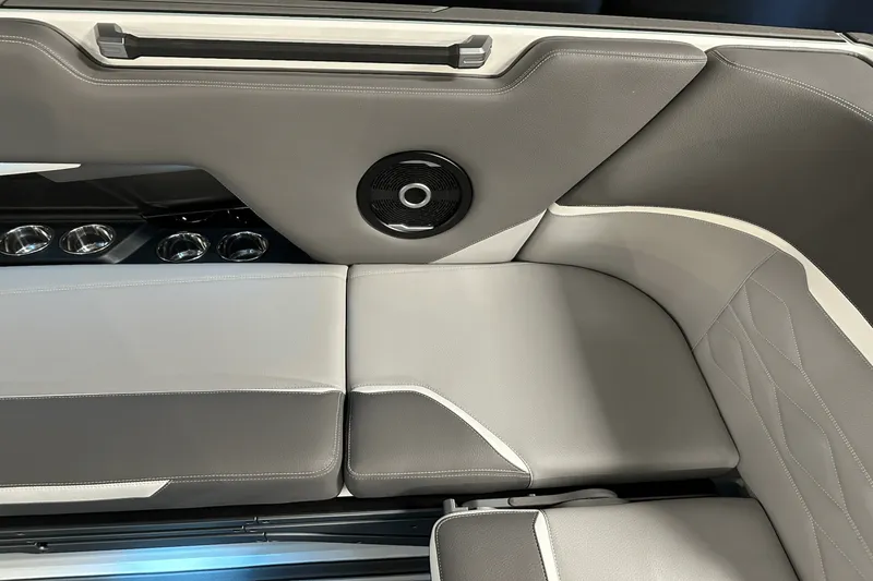 Slide: The Image of Supra SE 2025 - 32