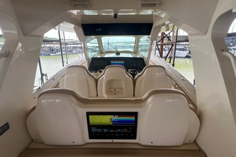 Slide: The Image of Scout 425 LXF 2023 - 21