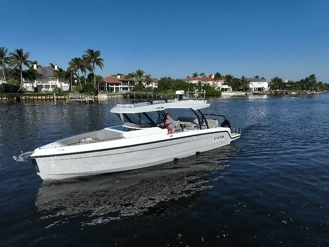 Slide: The Image of Cruisers 38 VTR EC 2026 - 45