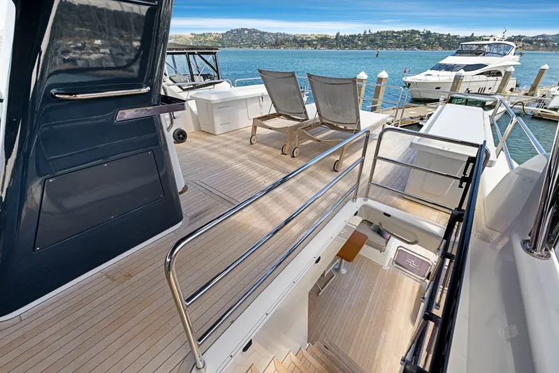 Slide: The Image of Sirena Yachts 64 2020 - 64