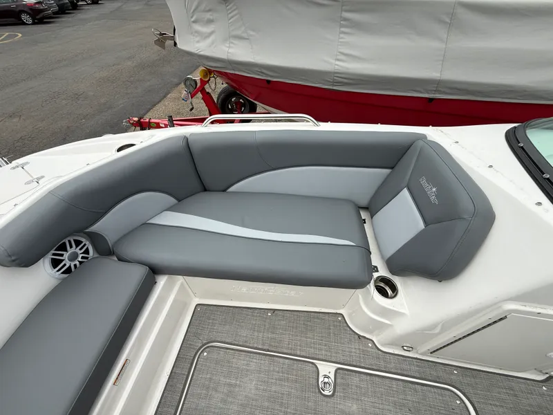 Slide: The Image of NauticStar 203 DC 2023 - 22