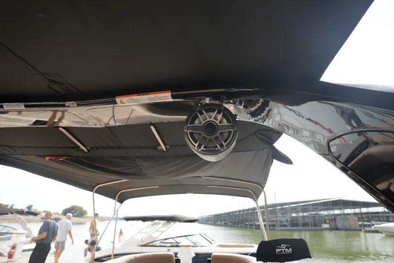 Slide: The Image of Harris 270 Grand Mariner 2025 - 25