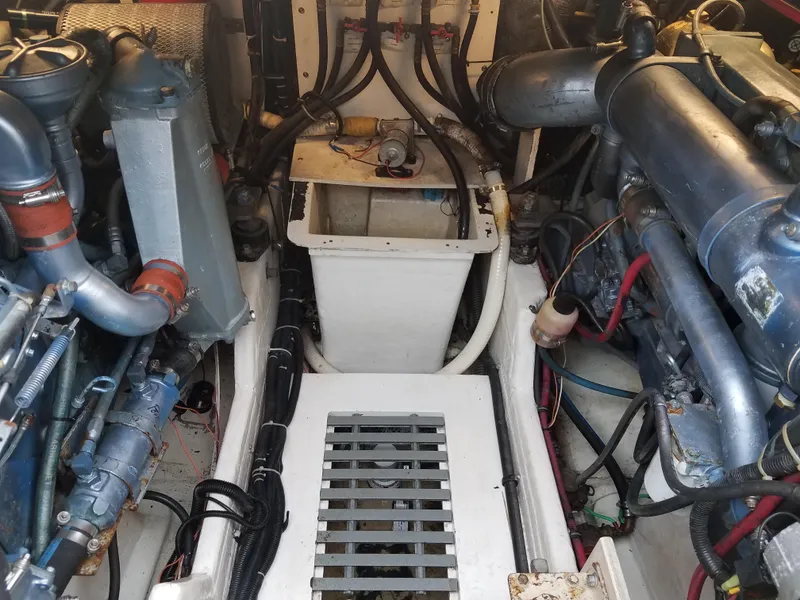 Slide: The Image of Cummins diesels - 34