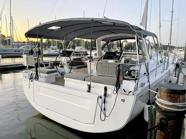 Slide: The Image of 2024 Beneteau 51.1 - Transom view - 3
