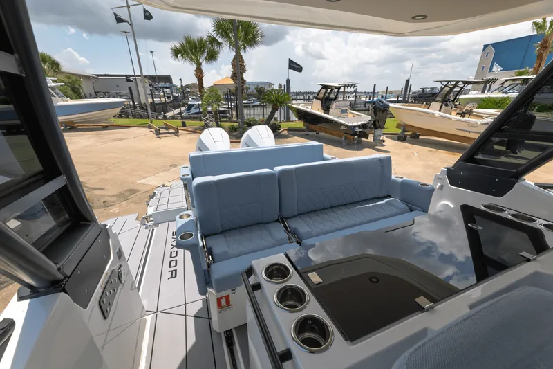 Slide: The Image of Saxdor 320 GTO 2025 - 11