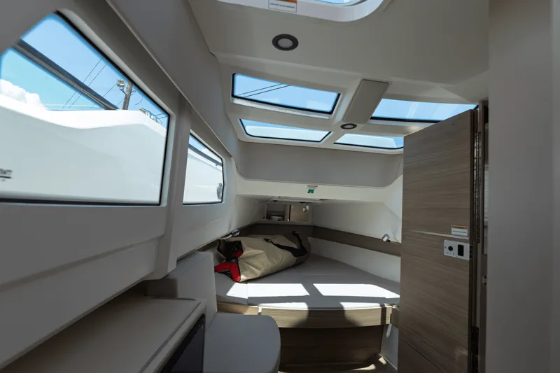 Slide: The Image of Saxdor 320 GTO 2025 - 16