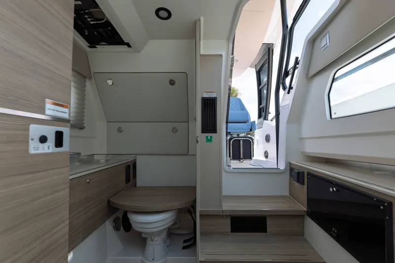 Slide: The Image of Saxdor 320 GTO 2025 - 17