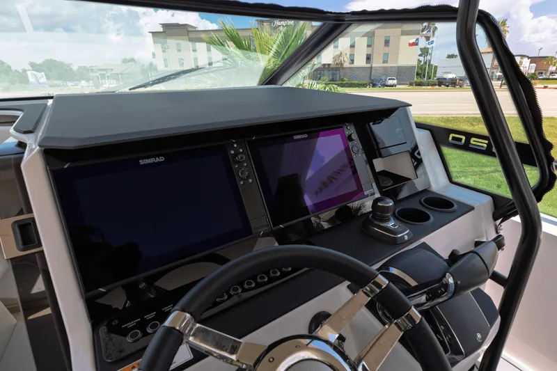 Slide: The Image of Saxdor 320 GTO 2025 - 19