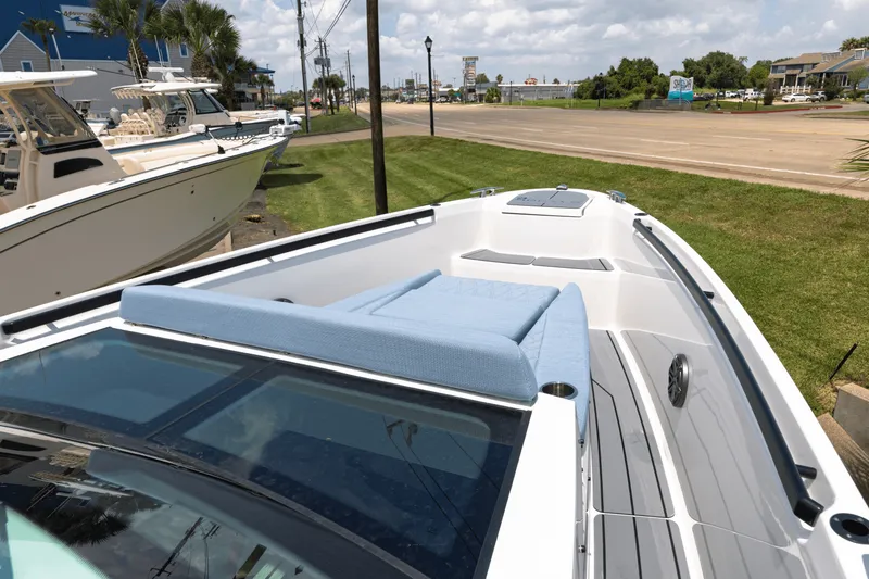 Slide: The Image of Saxdor 320 GTO 2025 - 22