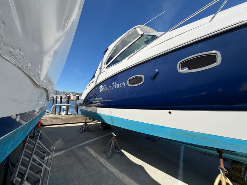 Slide: The Image of Chaparral 330 SIGNATURE 2014 - 2
