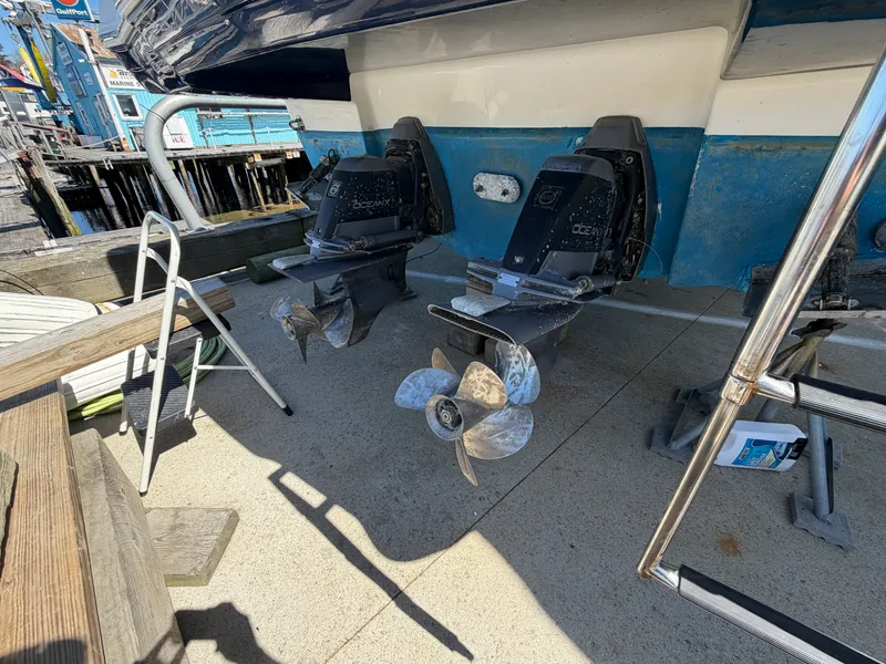 Slide: The Image of Chaparral 330 SIGNATURE 2014 - 23