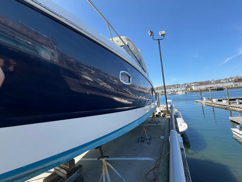 Slide: The Image of Chaparral 330 SIGNATURE 2014 - 6