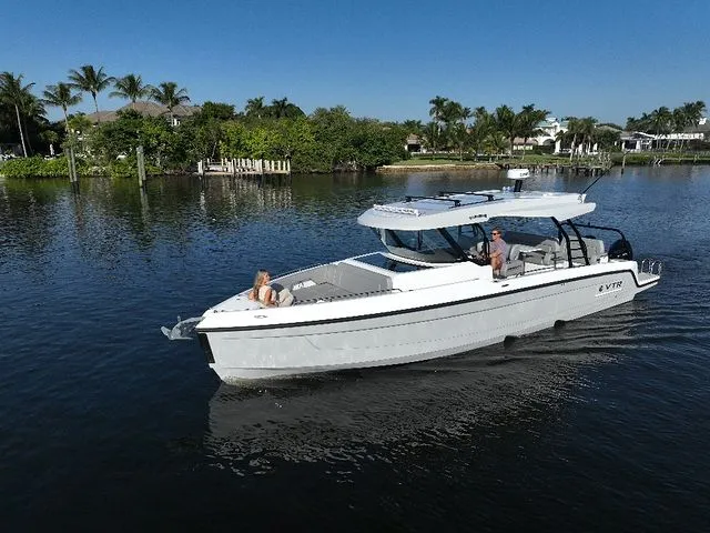 Slide: The Image of Cruisers 38 VTR 2026 - 52