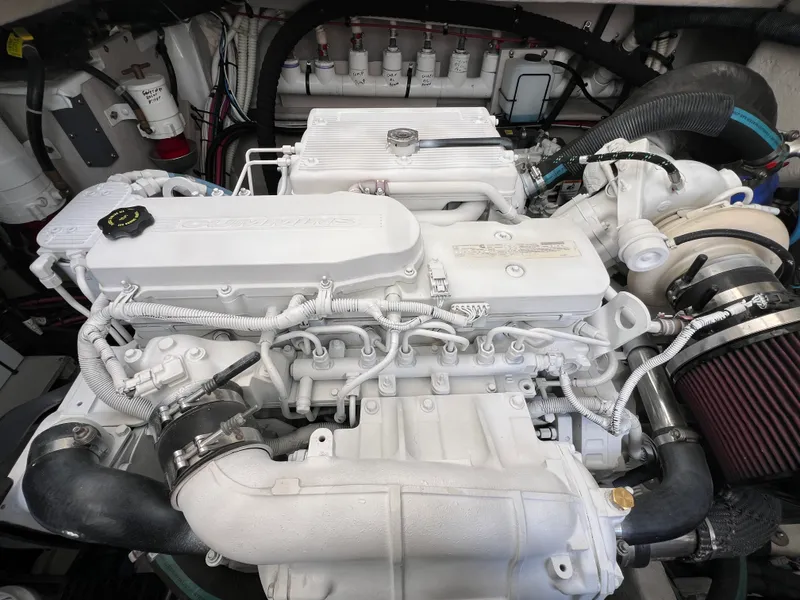 Slide: The Image of Sea Ray 410 Sundancer 2015 - 103