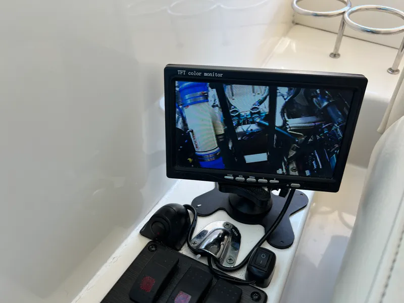 Slide: The Image of Sea Ray 410 Sundancer 2015 - 116