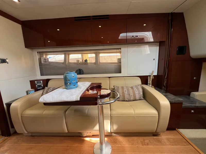 Slide: The Image of Sea Ray 410 Sundancer 2015 - 118