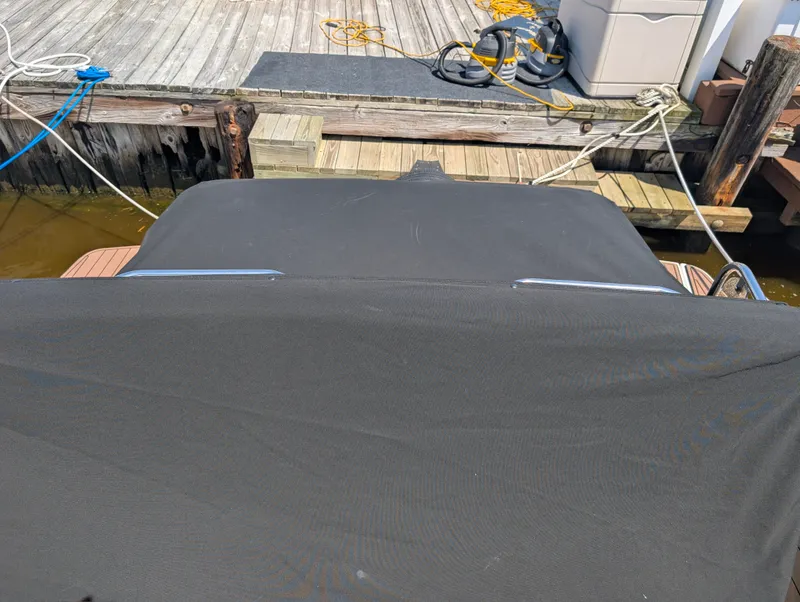 Slide: The Image of Sea Ray 410 Sundancer 2015 - 124