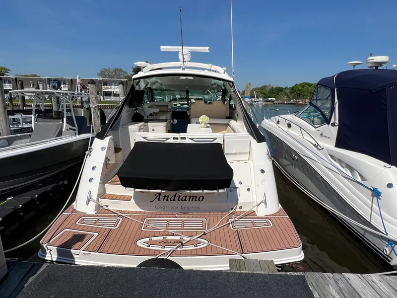Slide: The Image of Sea Ray 410 Sundancer 2015 - 127