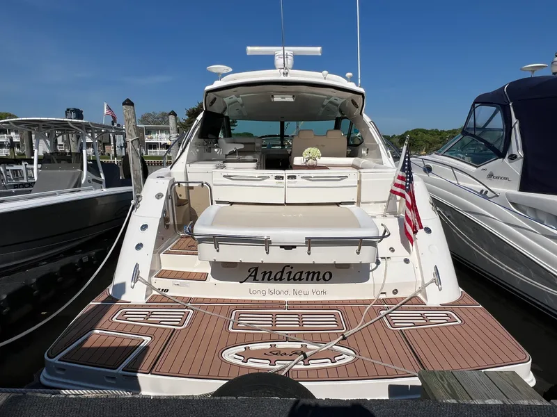 Slide: The Image of Sea Ray 410 Sundancer 2015 - 2