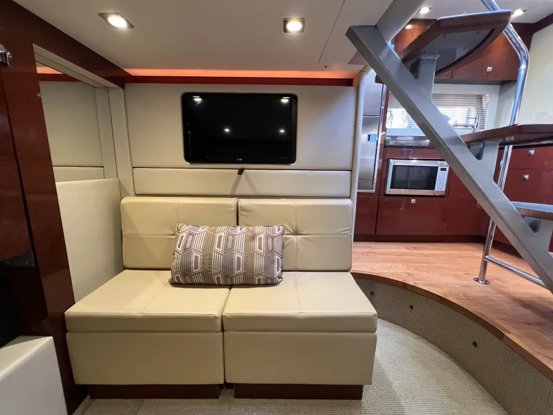 Slide: The Image of Sea Ray 410 Sundancer 2015 - 50