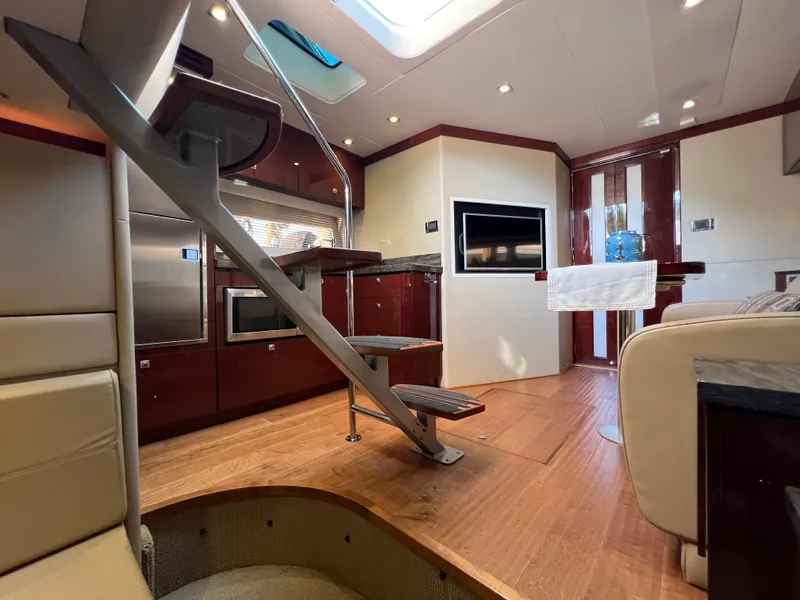 Slide: The Image of Sea Ray 410 Sundancer 2015 - 51