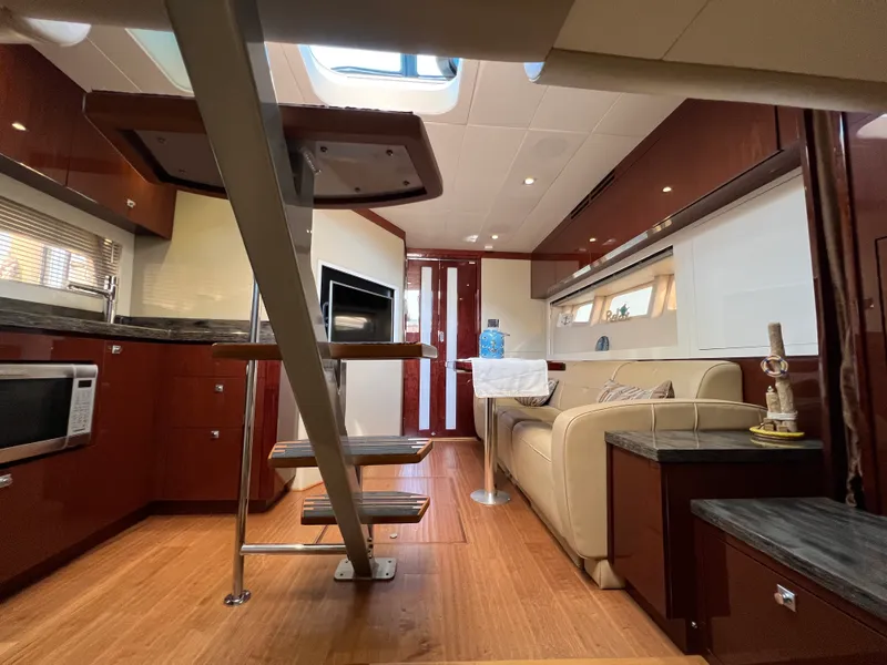 Slide: The Image of Sea Ray 410 Sundancer 2015 - 53