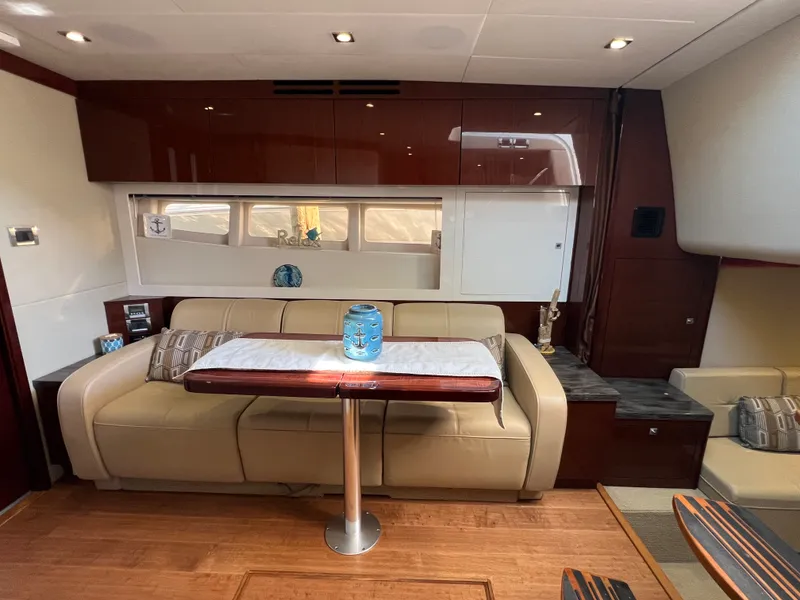 Slide: The Image of Sea Ray 410 Sundancer 2015 - 66