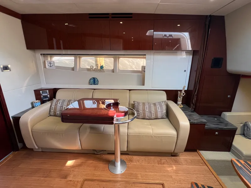Slide: The Image of Sea Ray 410 Sundancer 2015 - 67