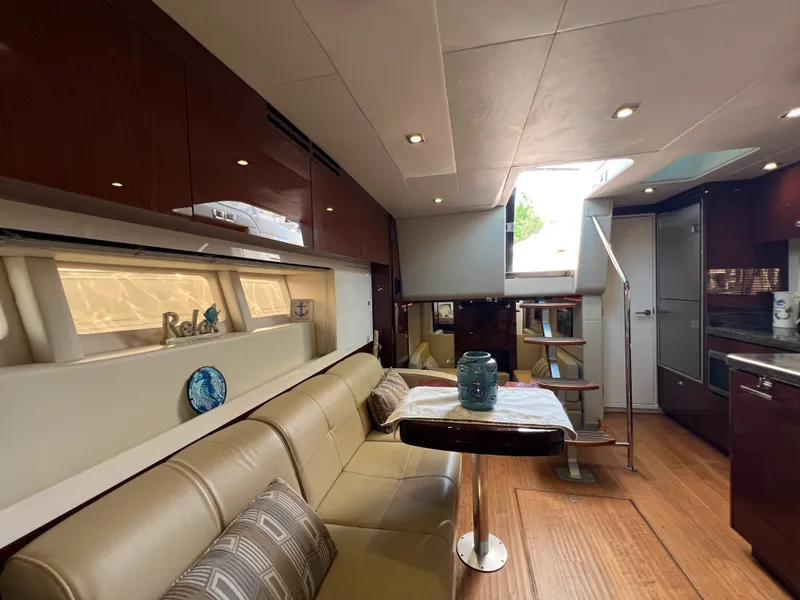 Slide: The Image of Sea Ray 410 Sundancer 2015 - 83