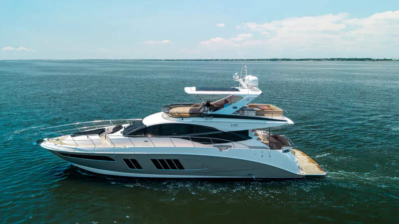 The Image of Sea Ray L650 Fly 2017 - 0