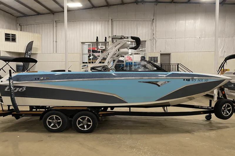 Slide: The Image of Tige Z3 2021 - 2