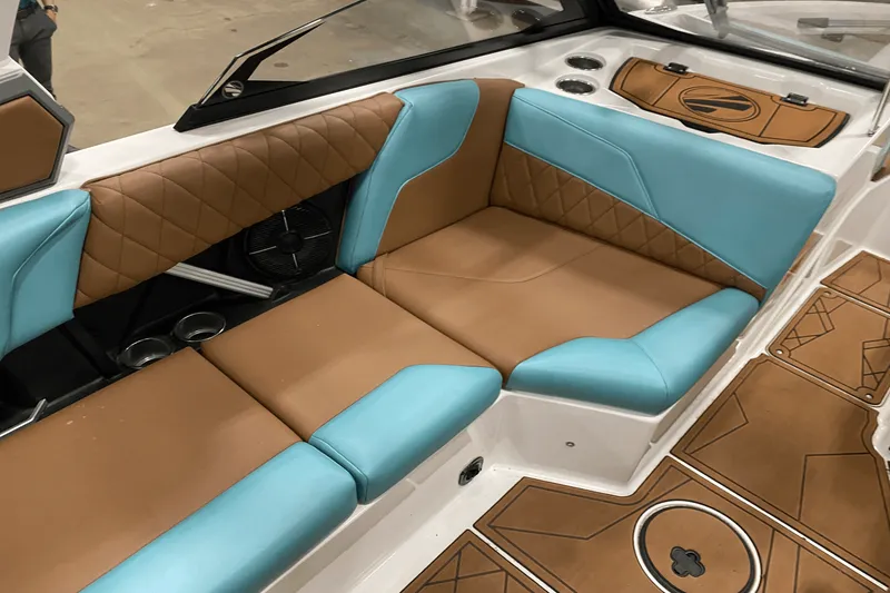 Slide: The Image of Tige Z3 2021 - 21