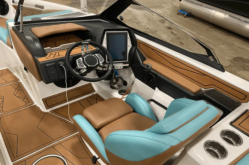 Slide: The Image of Tige Z3 2021 - 22