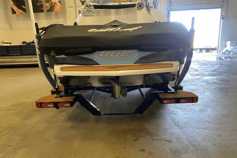 Slide: The Image of Tige Z3 2021 - 30