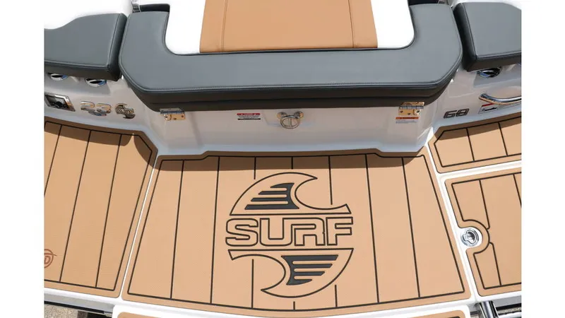 Slide: The Image of Chaparral 23 Surf 2025 - 14