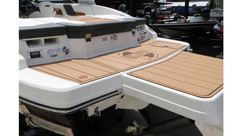 Slide: The Image of Chaparral 23 Surf 2025 - 8