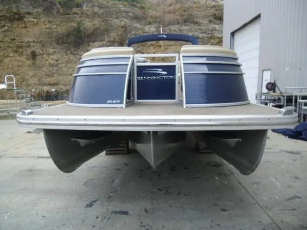 Slide: The Image of Bennington 2875 QCW I/O 2015 - 5