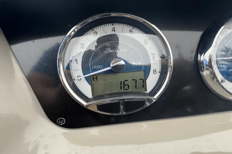 Slide: The Image of Barletta CABRIO 24UC 2022 - 12