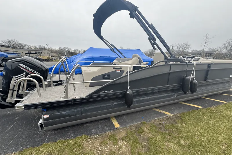 Slide: The Image of Barletta CABRIO 24UC 2022 - 29