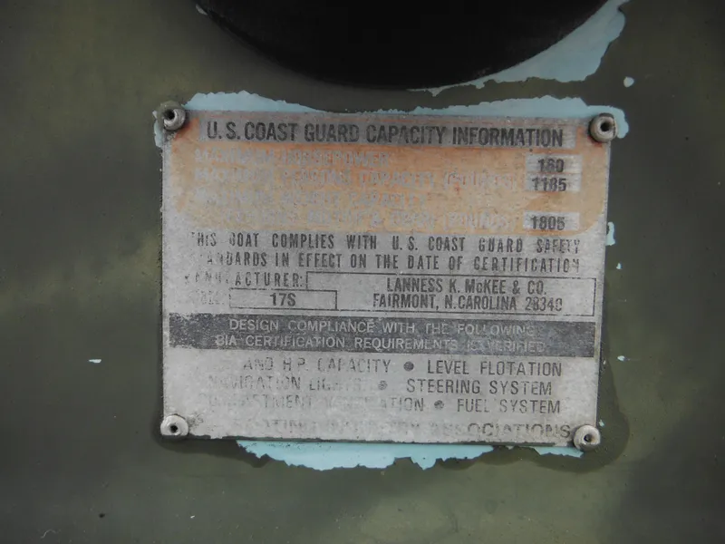 Slide: The Image of 1977 McKee Craft 17S U.S. Coast Guard capacity information plate. - 26