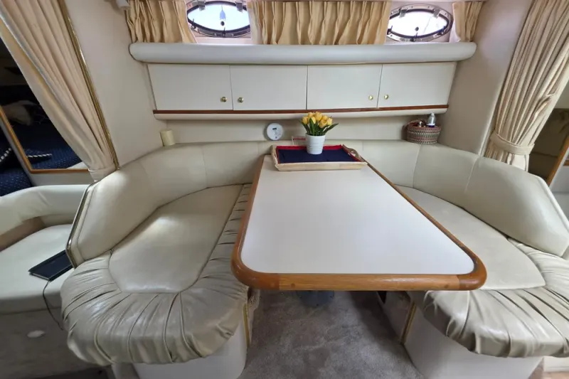 Slide: The Image of Sea Ray Sundancer 330 1999 - 1