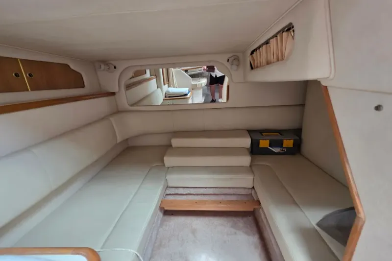 Slide: The Image of Sea Ray Sundancer 330 1999 - 2