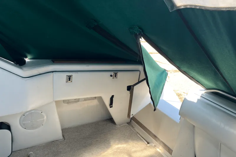 Slide: The Image of Sea Ray 280 SUNDANCER 1989 - 10