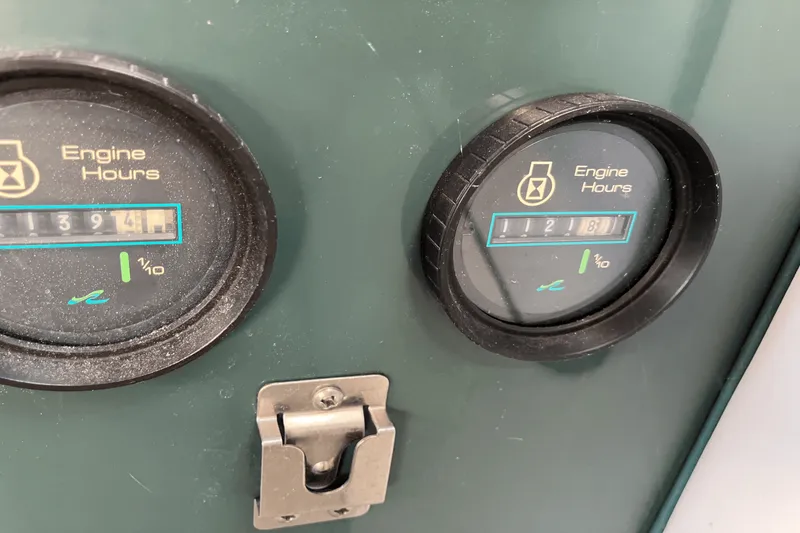 Slide: The Image of Sea Ray 280 SUNDANCER 1989 - 17