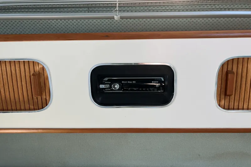 Slide: The Image of Sea Ray 280 SUNDANCER 1989 - 37