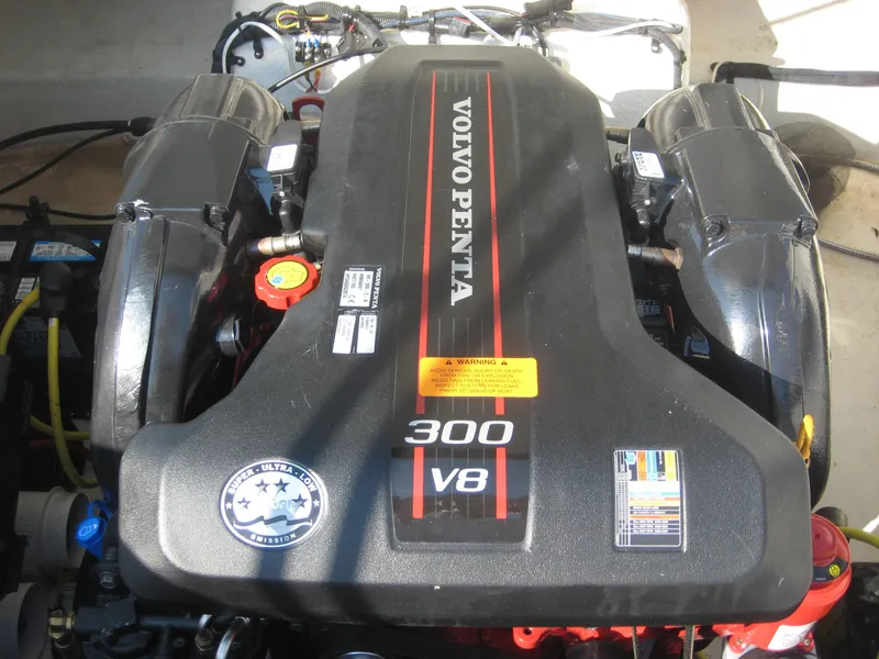 Slide: The Image of Volvo Penta 300 V8 engine in a 2015 Chaparral 244 Sunesta boat. - 19